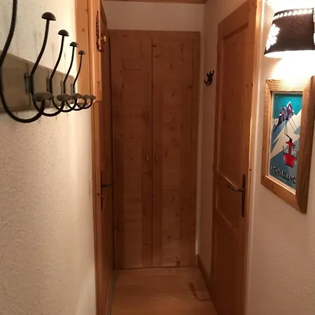 Appartement - 2 - Proche Centre Et Pistes - Wifi Netflix - Parking
