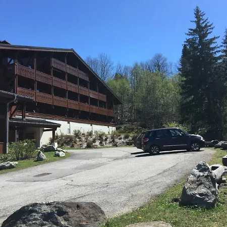 Appartement - 2 - Proche Centre Et Pistes - Wifi Netflix - Parking